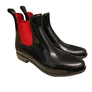 Lauren Ralph Lauren black and red rain ankle booties women’s size 9